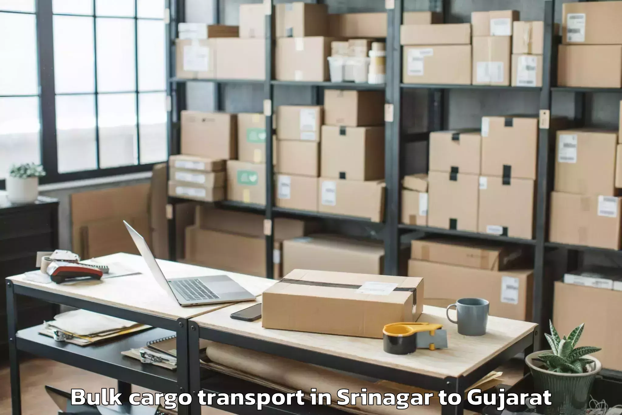 Reliable Srinagar to Gandhidham Bulk Cargo Transport